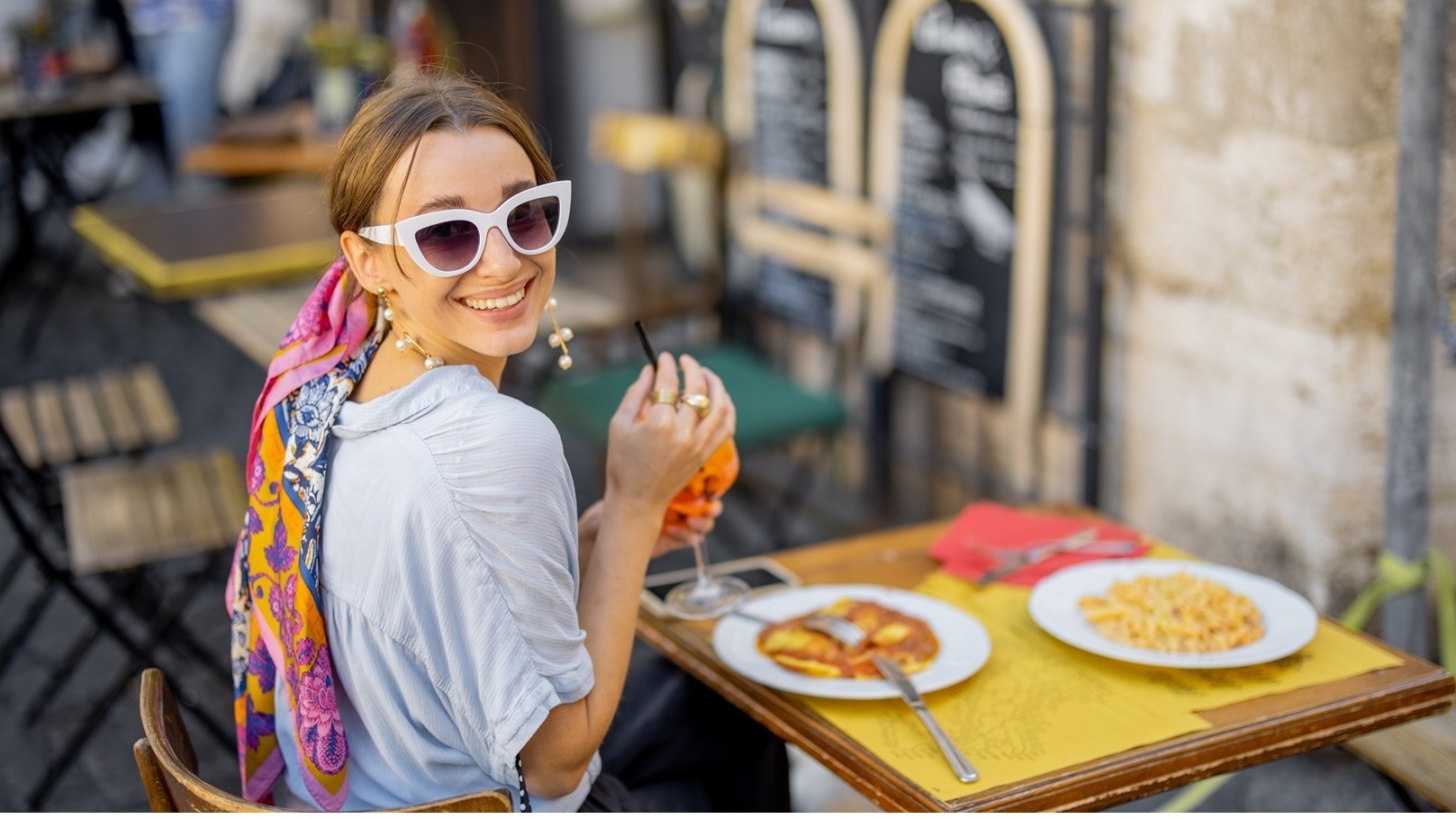 تناول الطعام