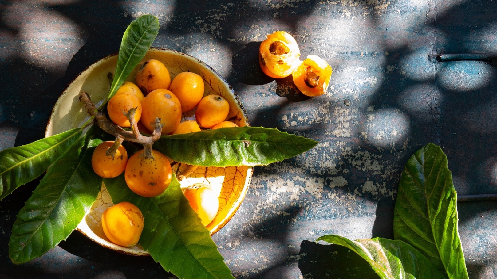 فاكهة الاسكدنيا