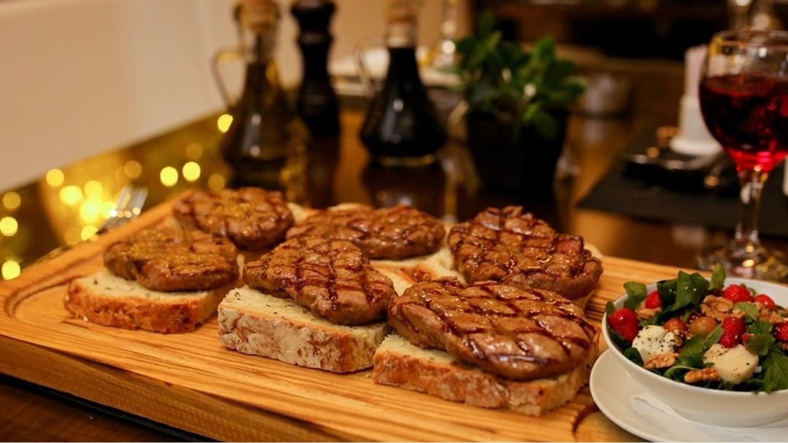 90090690_193436135434275_4795352927293759334_n