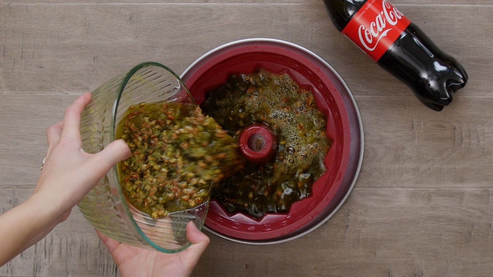 سلطة كوكاكولا