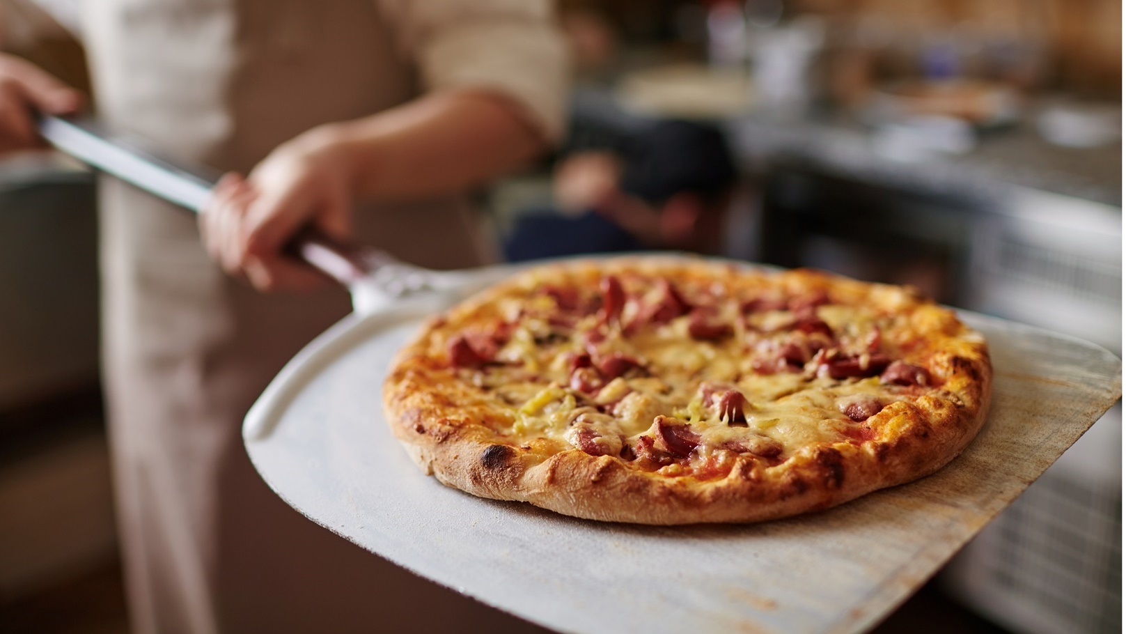 cooked-pizza-2022-02-02-05-07-35-utc (1)