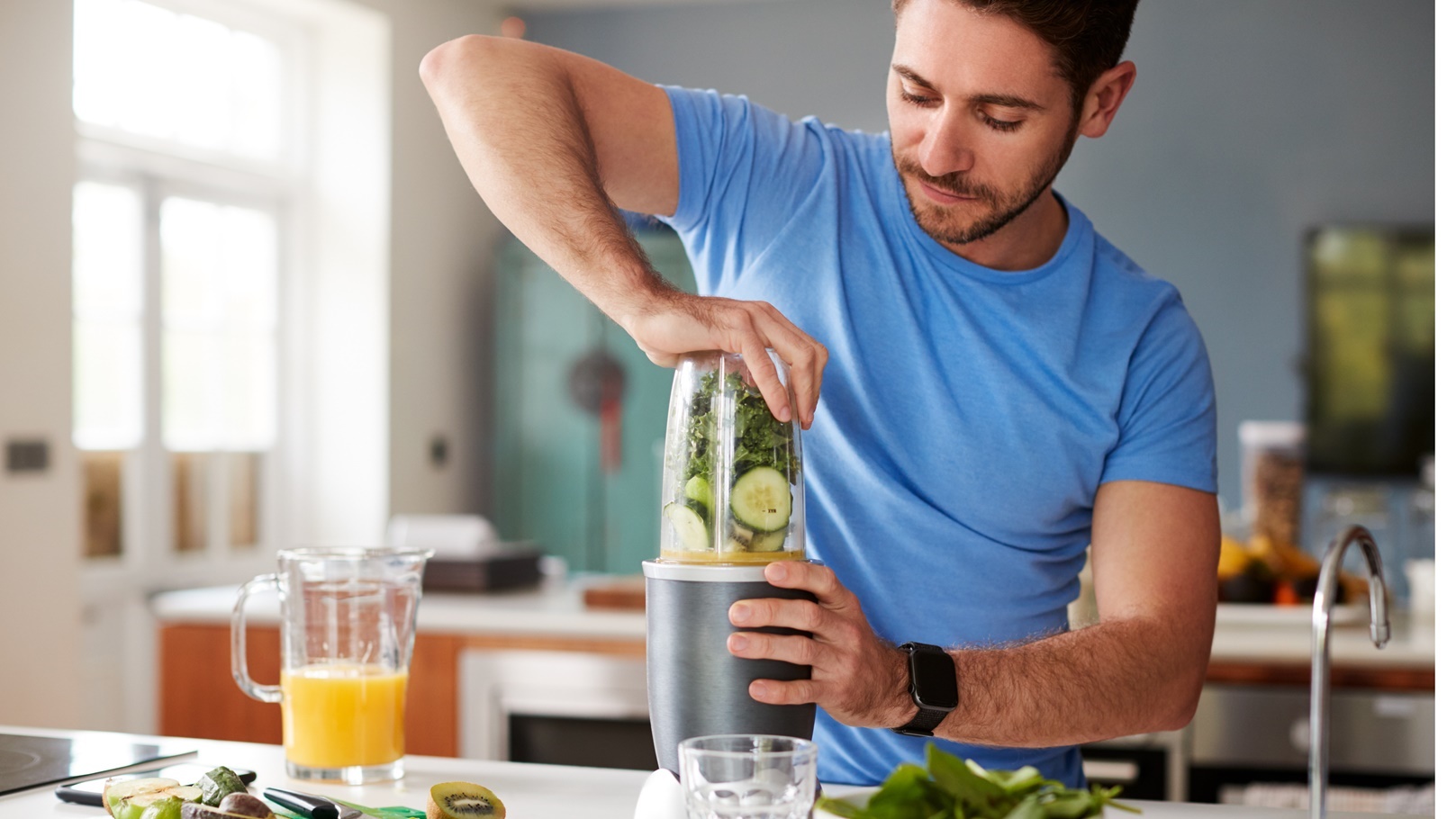 طريقة عمل عصير الافوكادو بالتمر