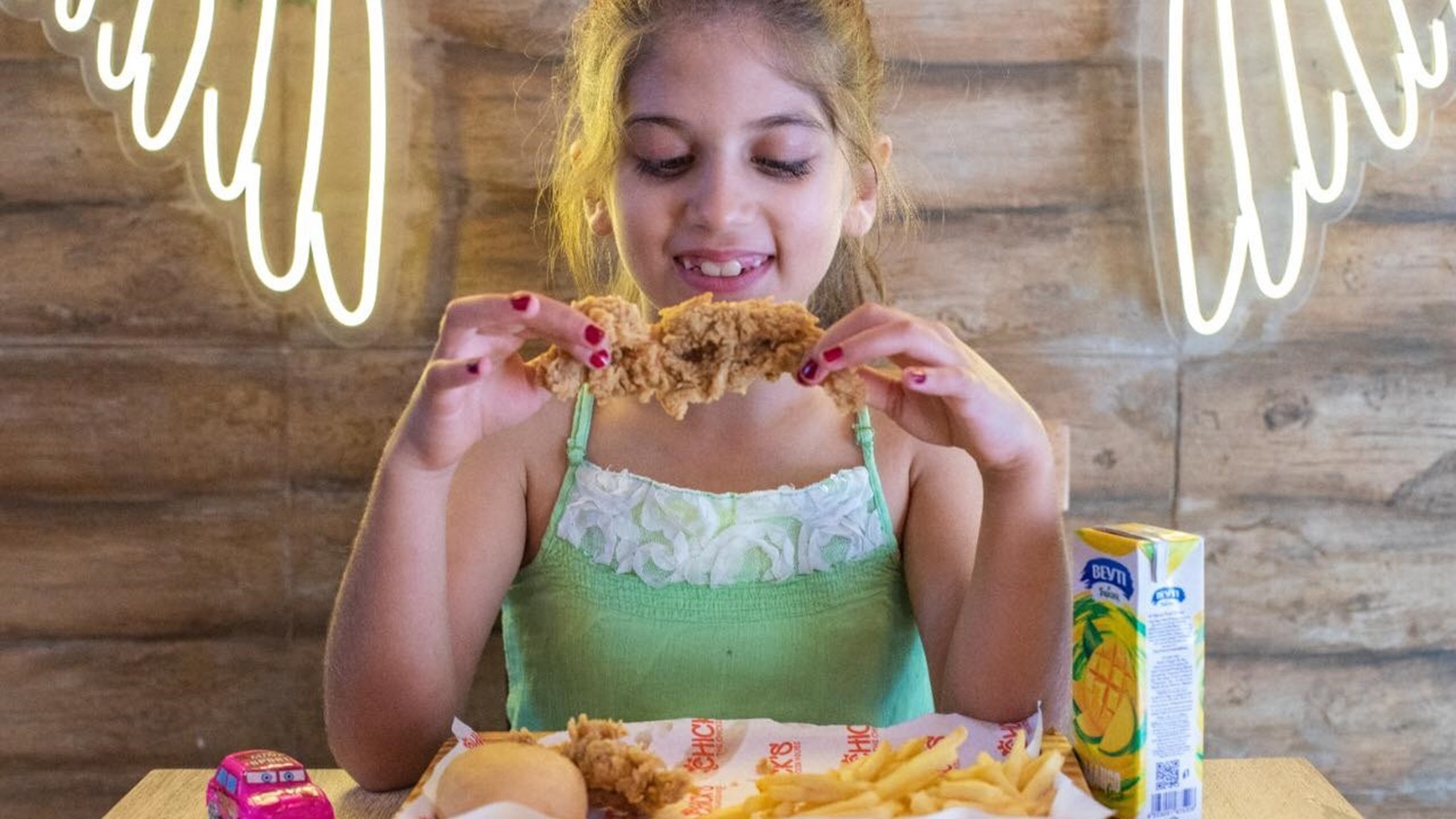 269792806_728090948572607_4097358539339471404_n