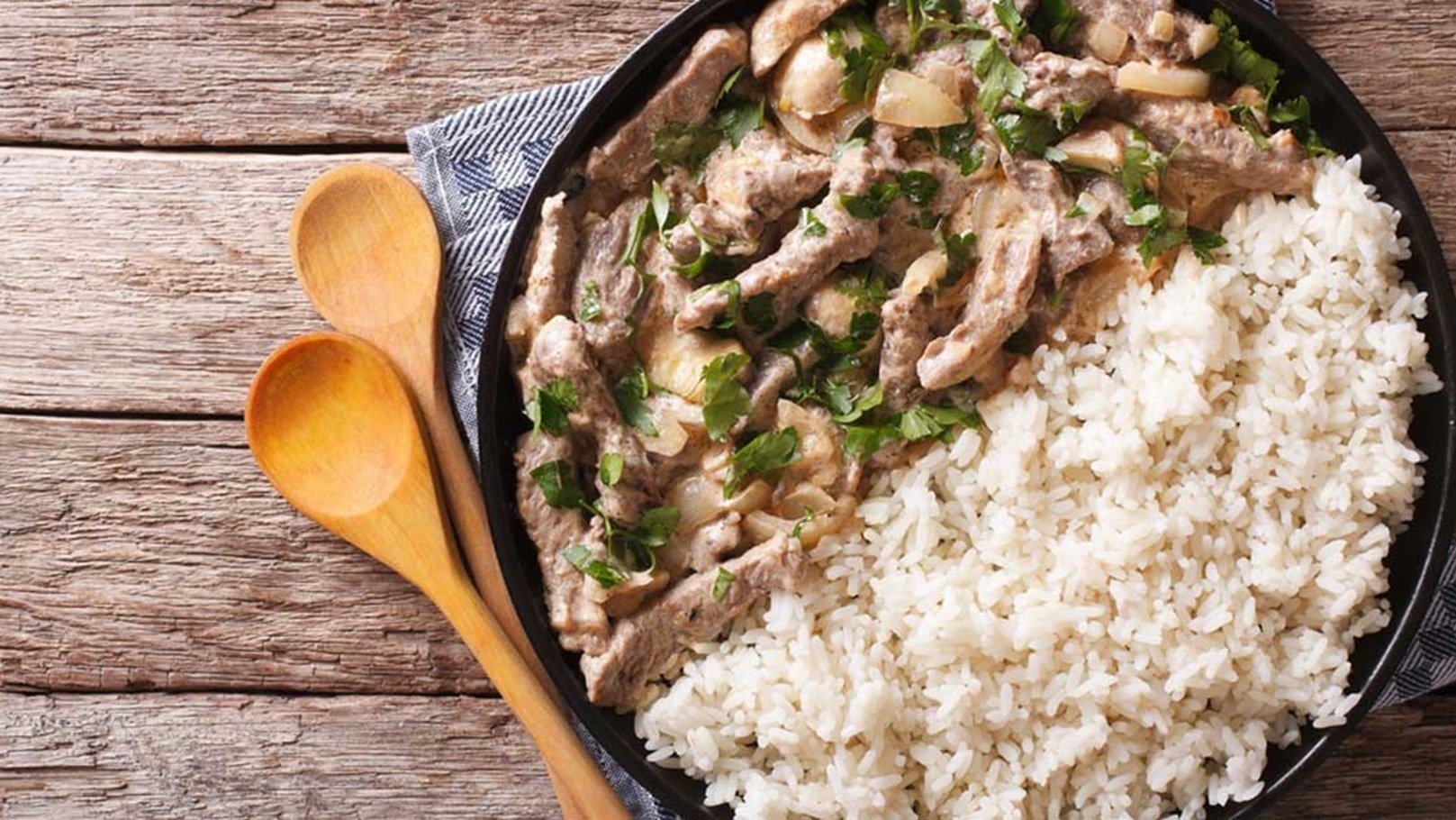 بيف استراجنوف