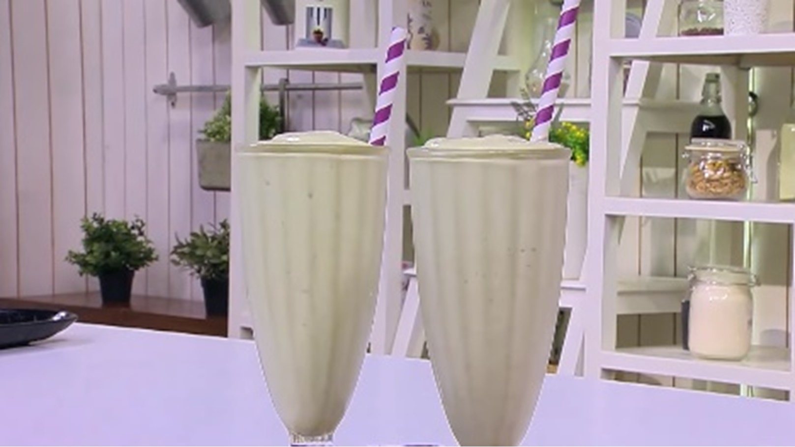 ميلك شيك الأفوكادو