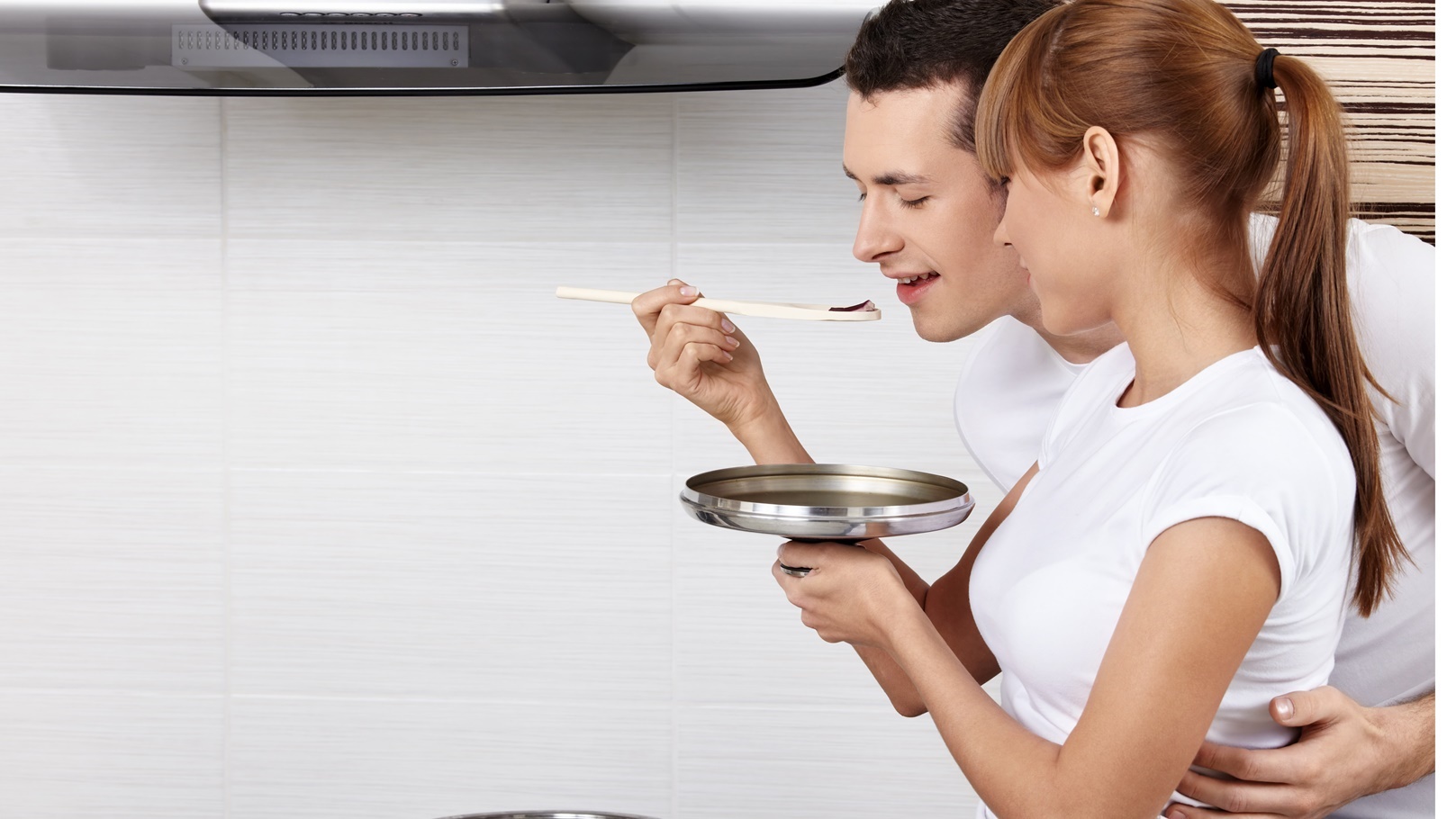 طريقة عمل شوربة الأرز بصدور الدجاج