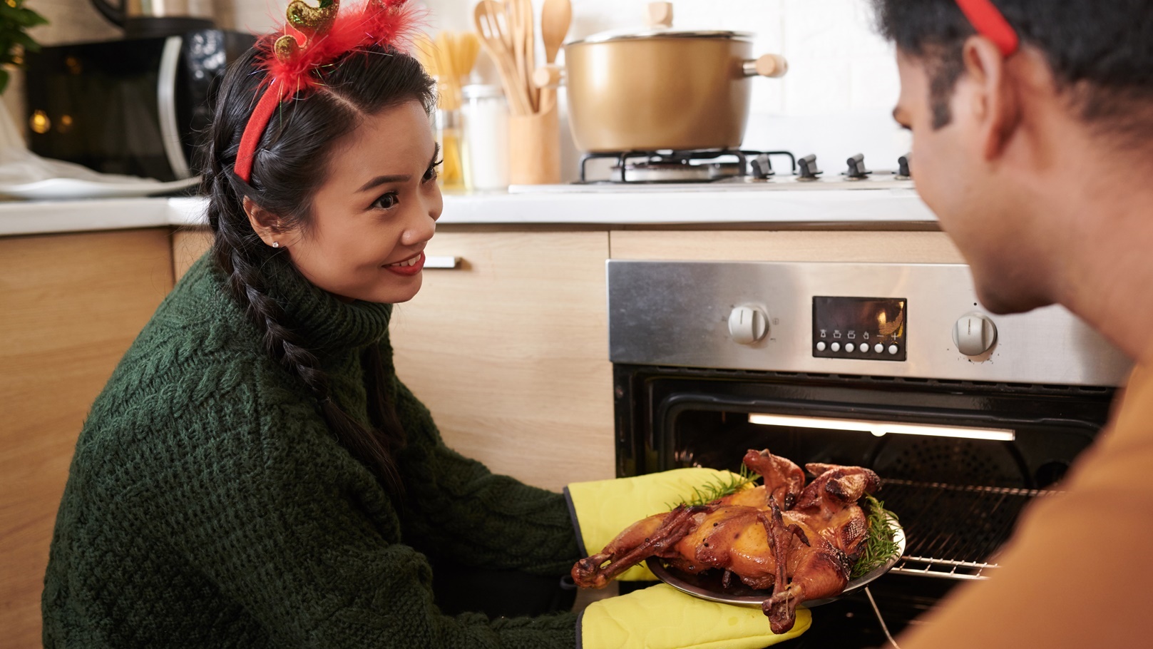 طريقة عمل الدجاج بالقرنفل والليمون