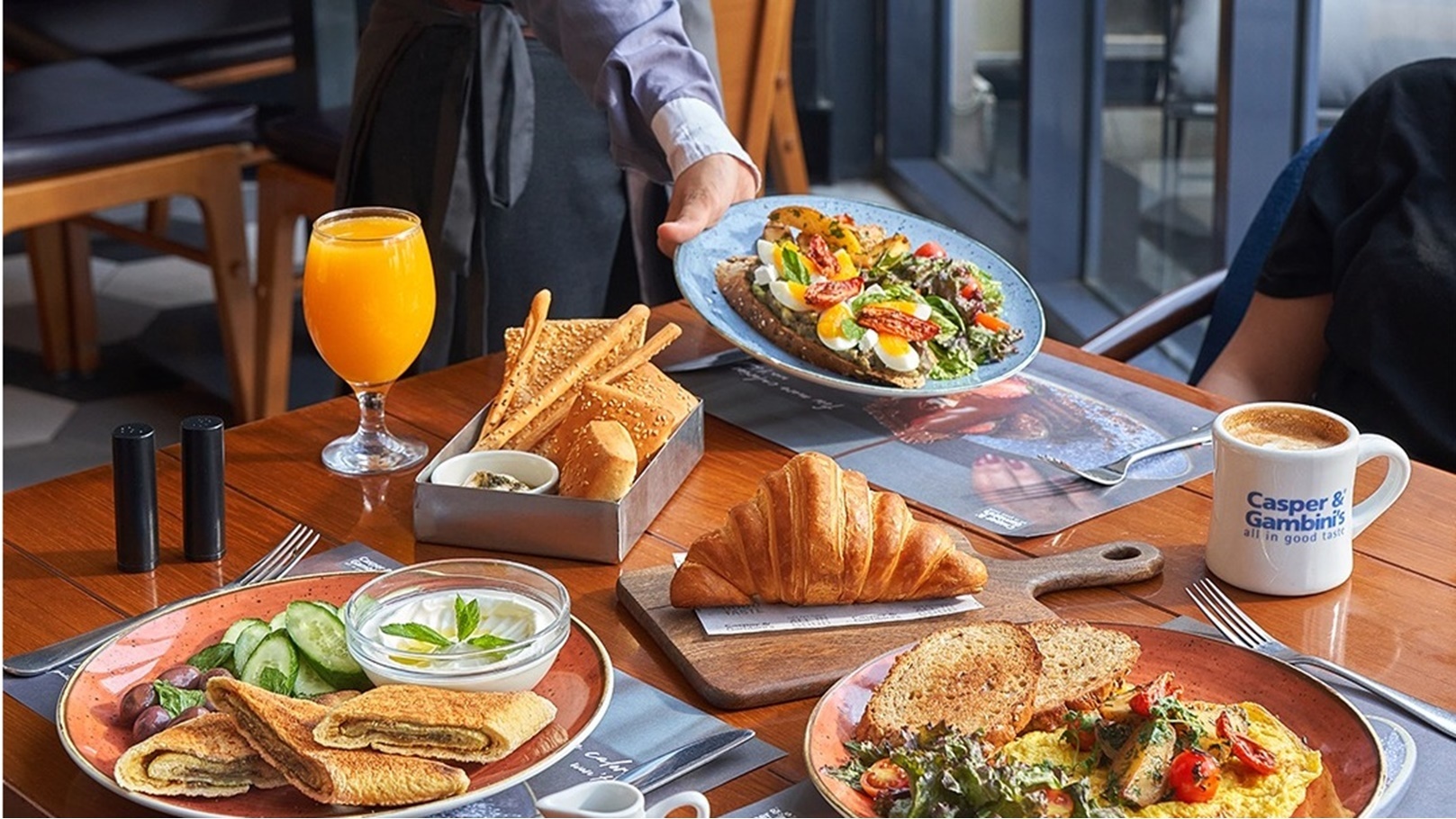 295671628_1354882308373519_7849305391844026151_n