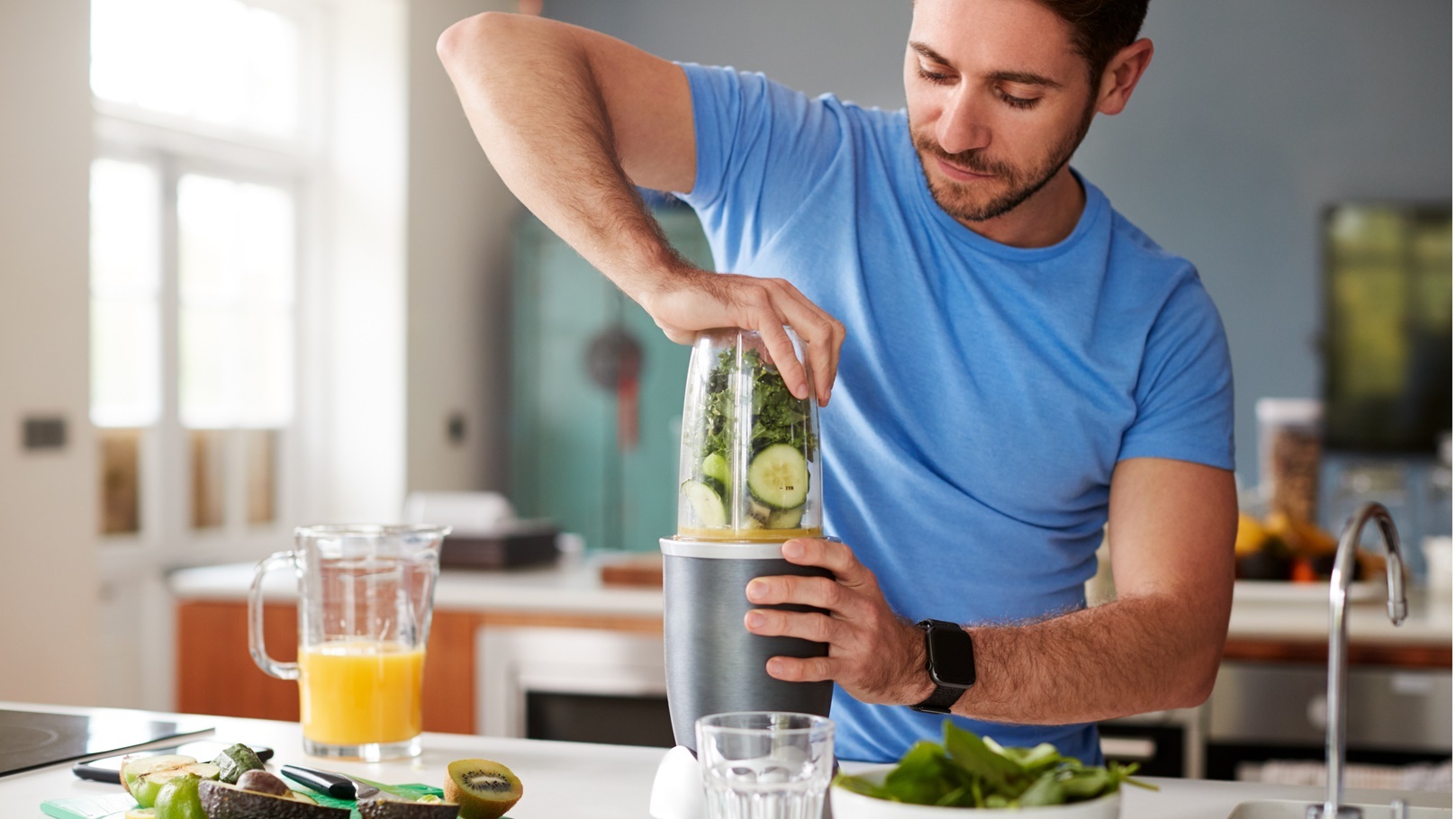 طريقة عمل كوكتيل البرتقال بالأناناس