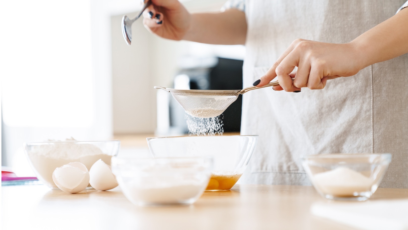 طريقة عمل الجيلي بالأناناس والمانجو من مطبخ الشيف سالي فؤاد