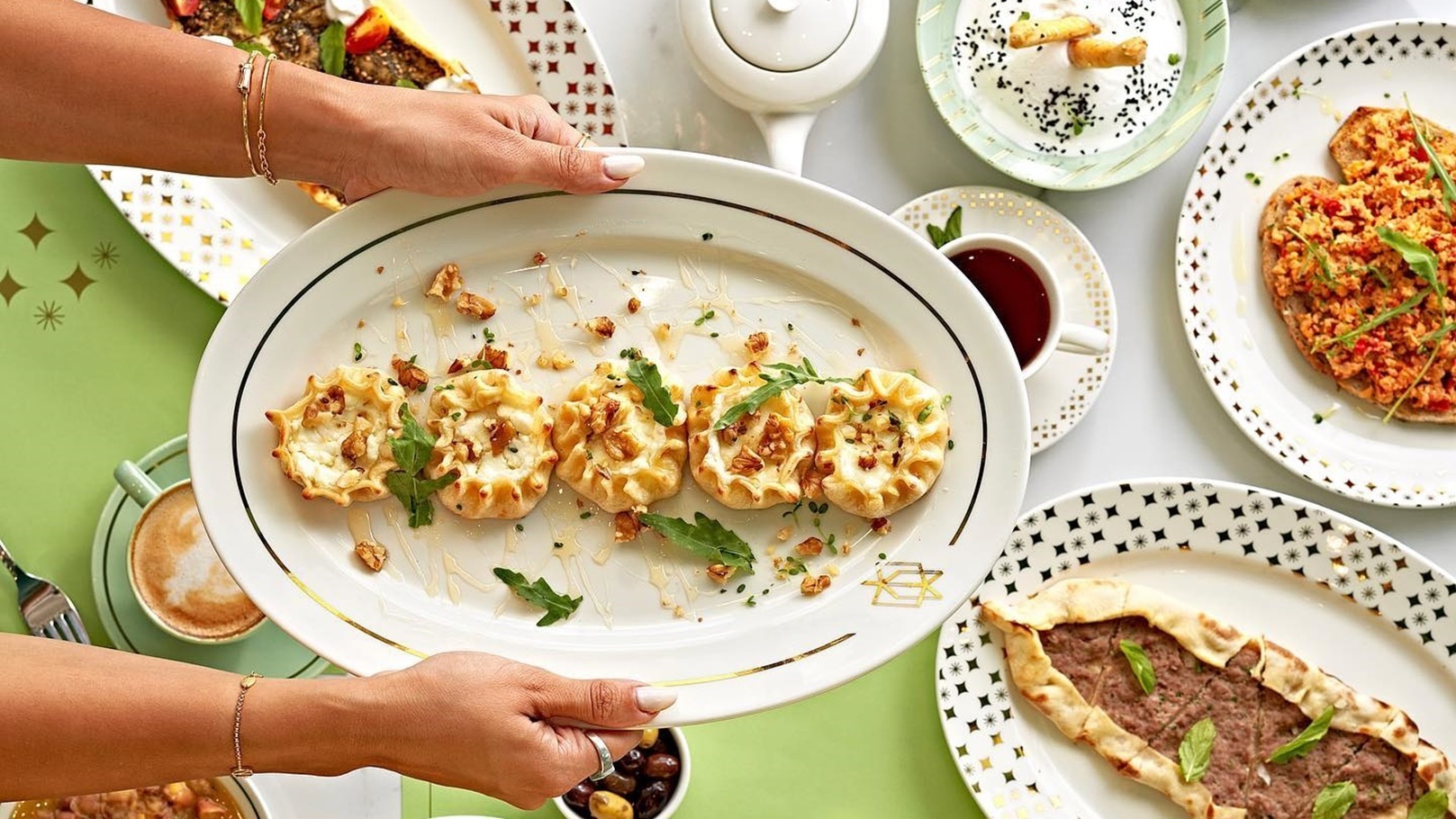 299208140_191947843262254_5614344410893870283_n