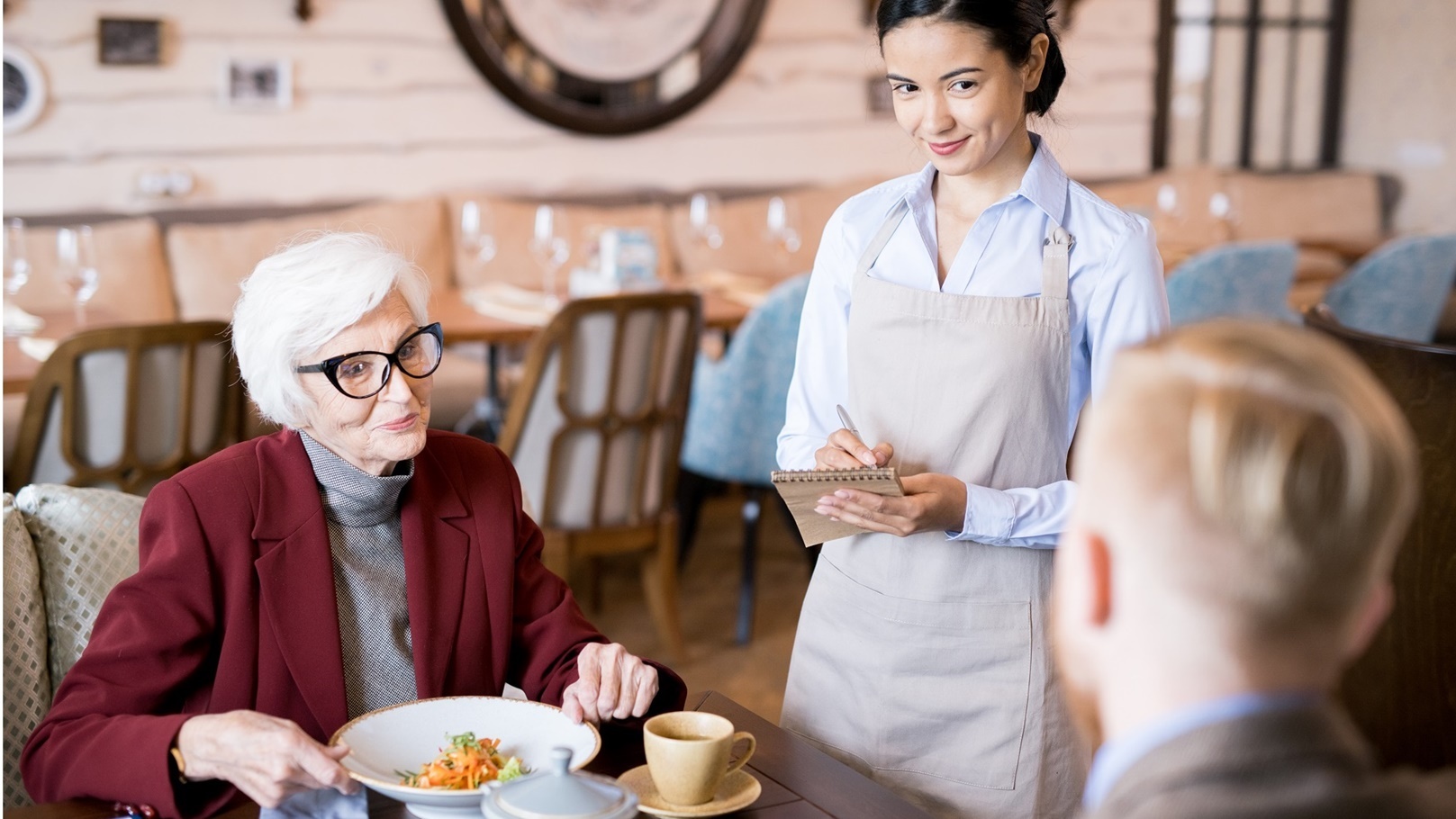 المطاعم القديمة