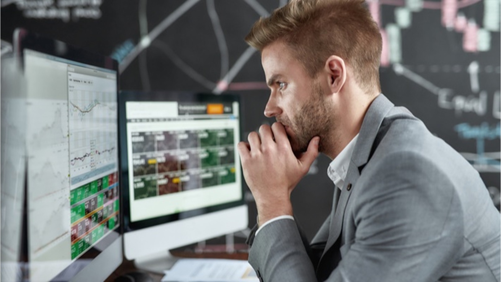 متابعة تعاملات البورصة