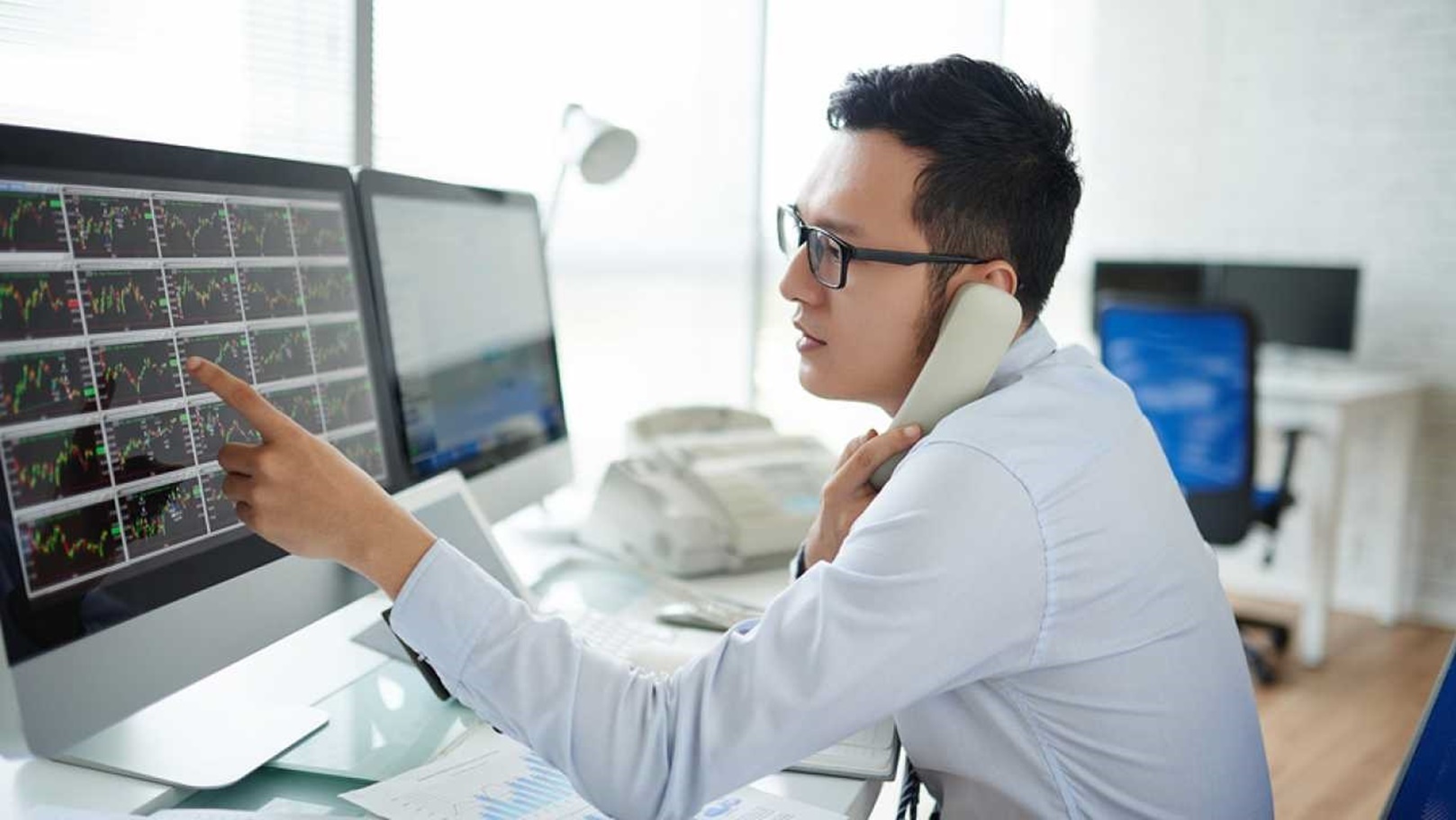 تعاملات البورصة