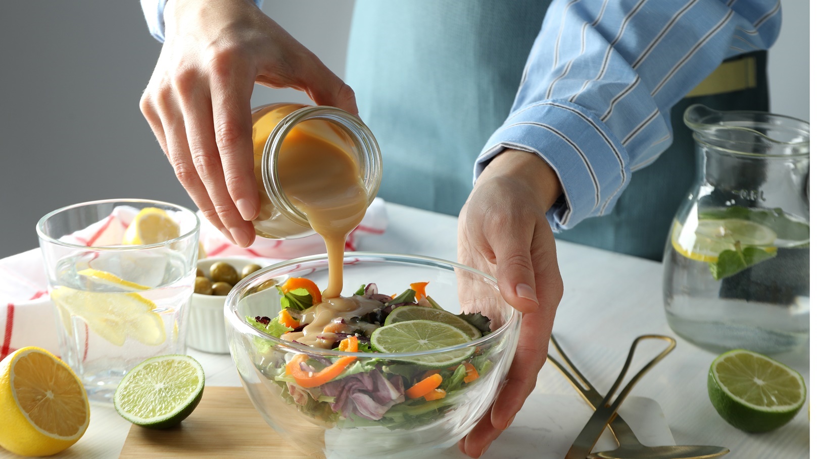 طريقة عمل سمك الفيليه بصوص الليمون والبرتقال