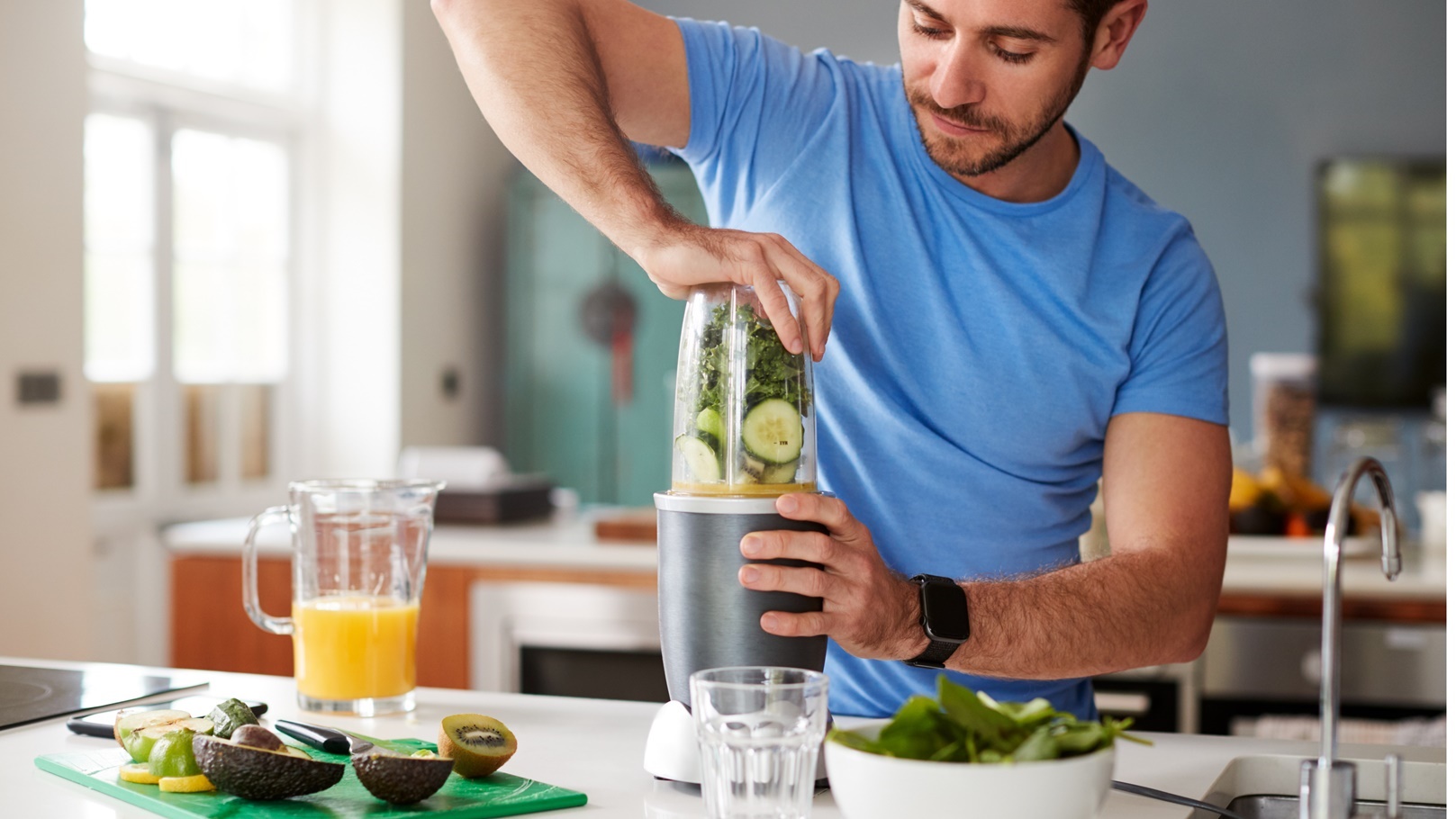 طريقة عمل سموثي المانجو بالآيس كريم