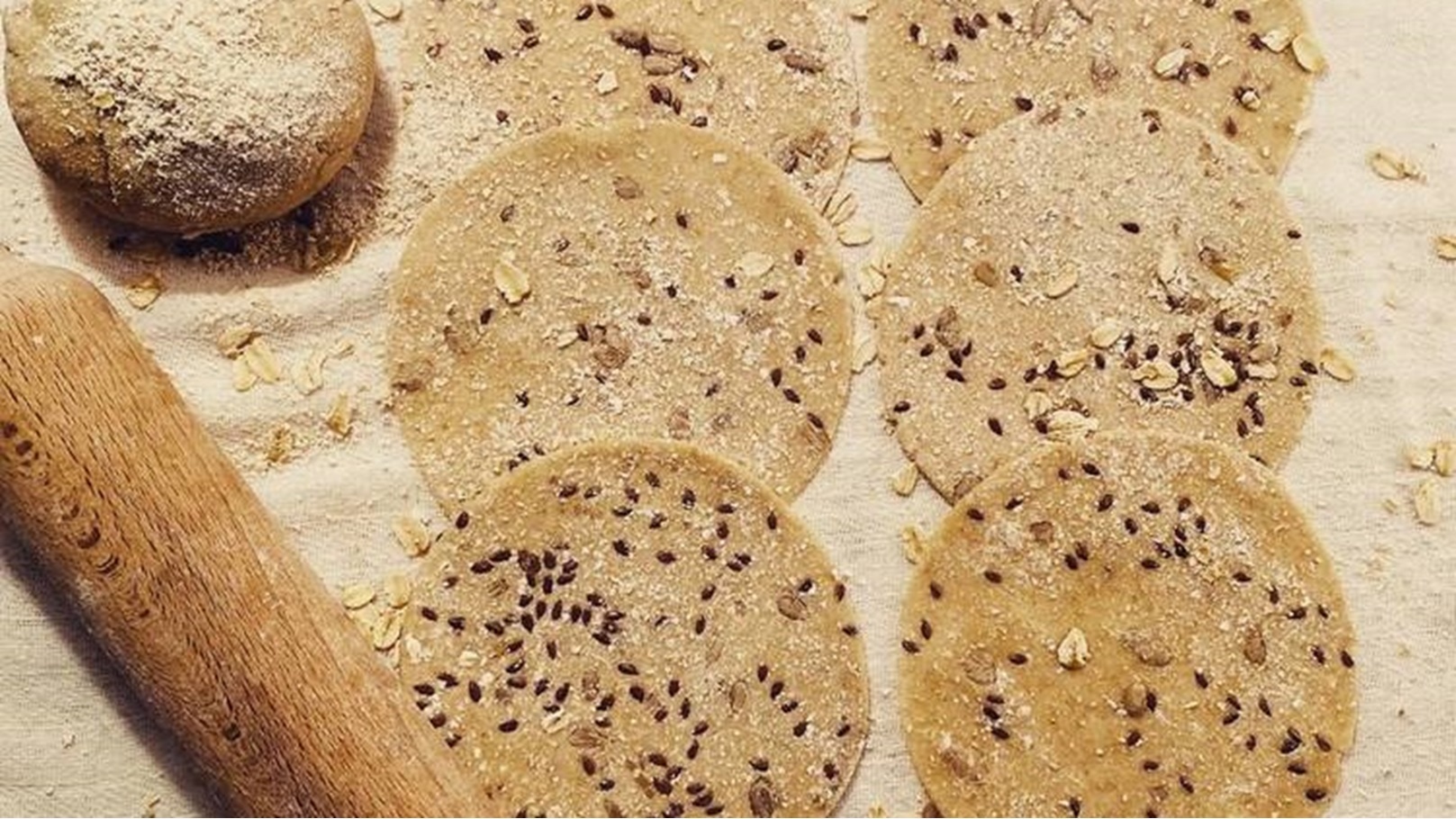 الصورة-الرئيسية-لوصفةخبز-الشوفان-الصحي