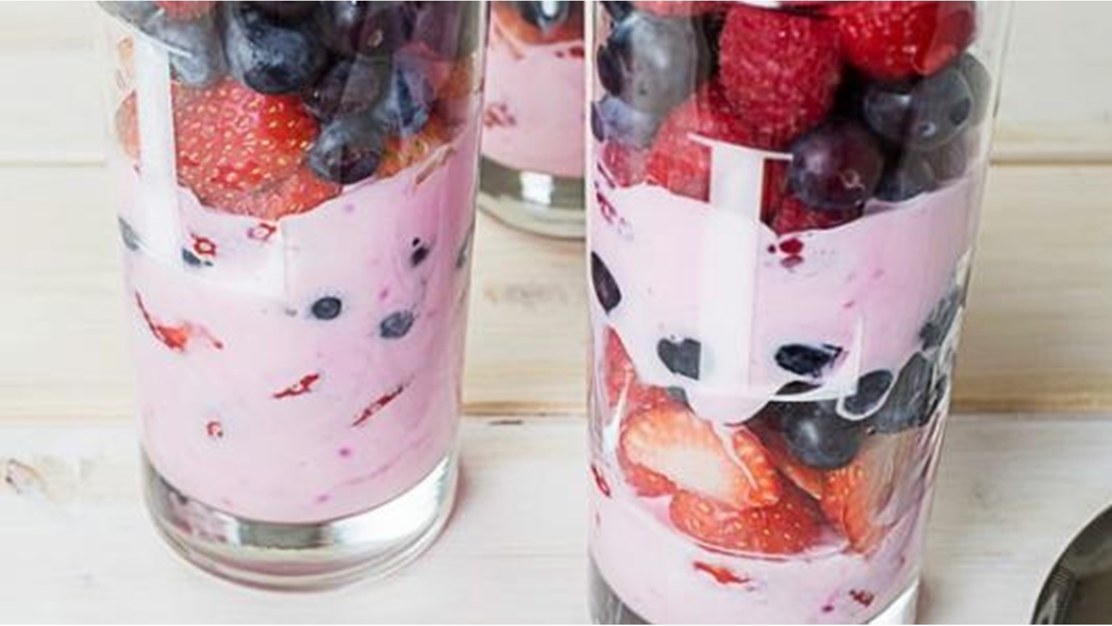 زبادى فراولة