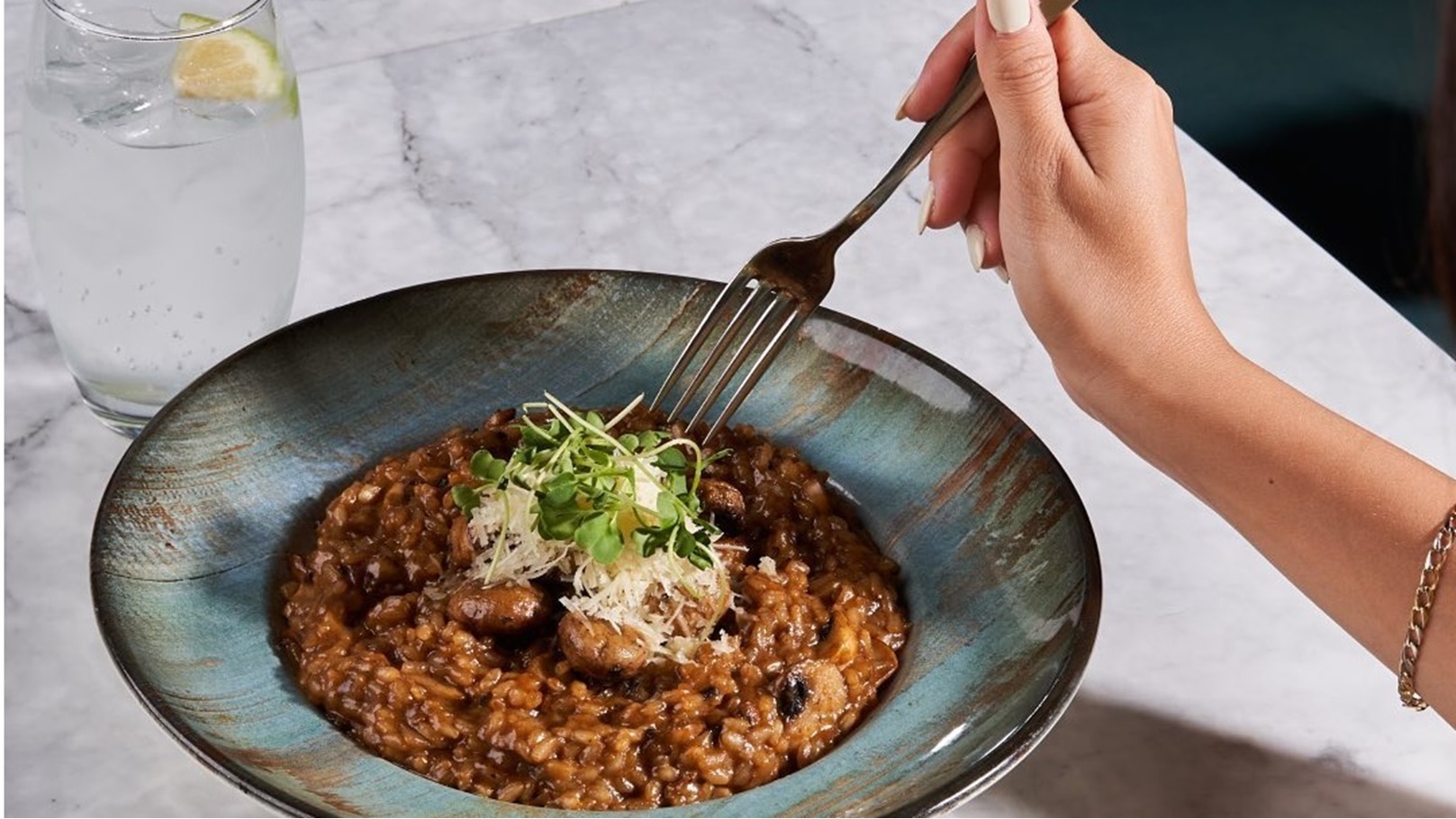 306325333_2348327701996407_6516518395248829926_n