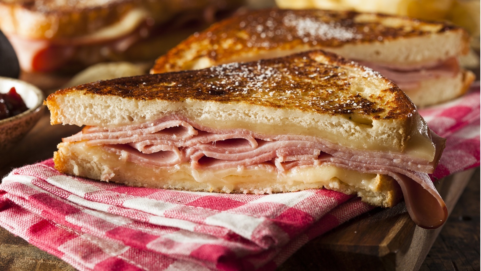 سندويتش مونتي كريستو 1