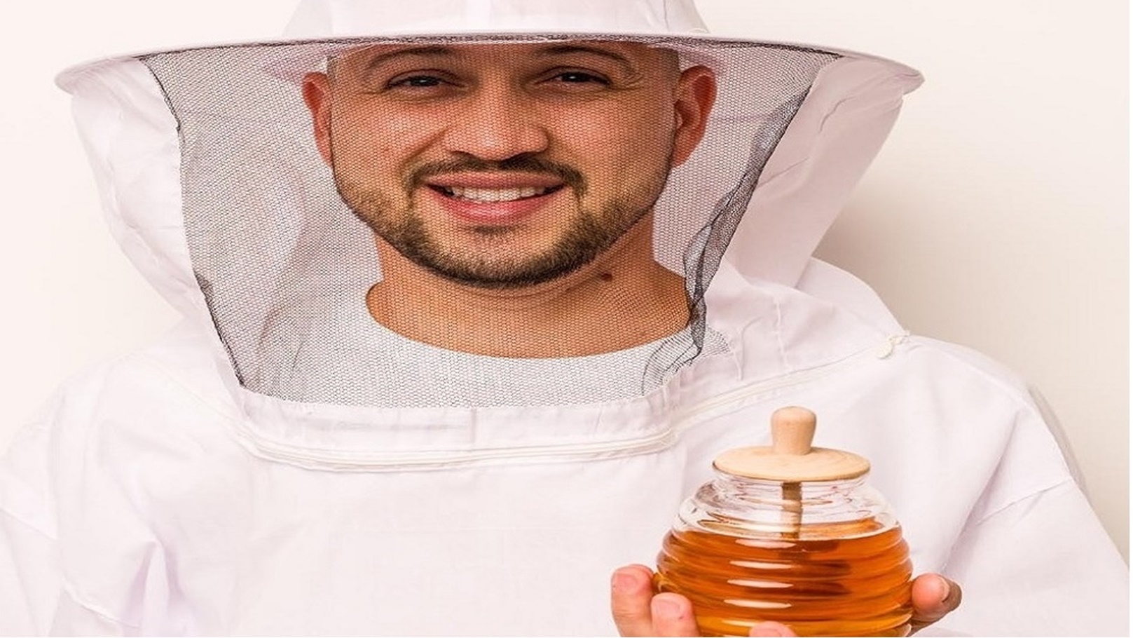 مهرجان العسل ينطلق نوفمبر المقبل