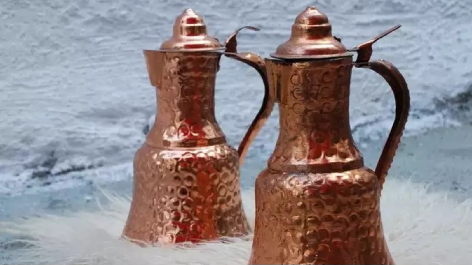 اواني نحاسية