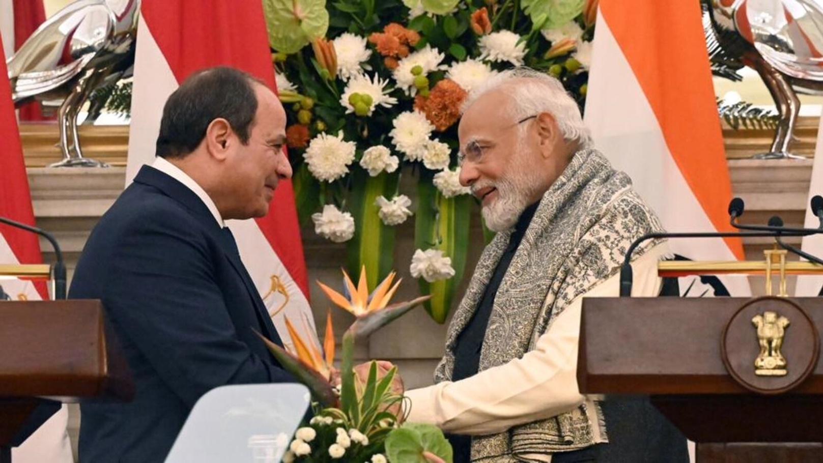 Prime-Minister-Narendra-Modi-with-Egyptian-Preside_1674669296615